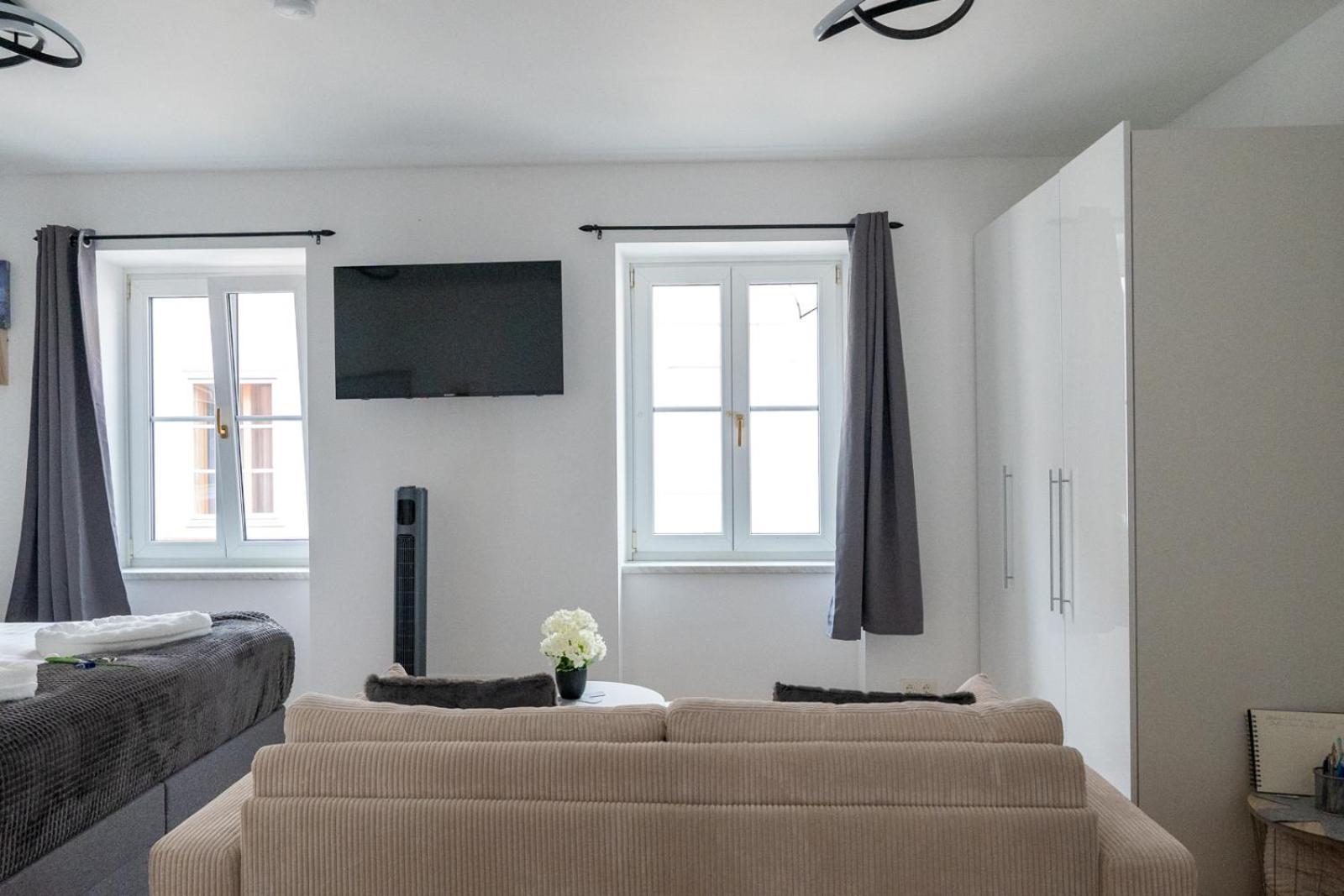 Ferienwohnung Wachau Oasis - Elegance With A Private Terrace Mautern an der Donau Exterior foto