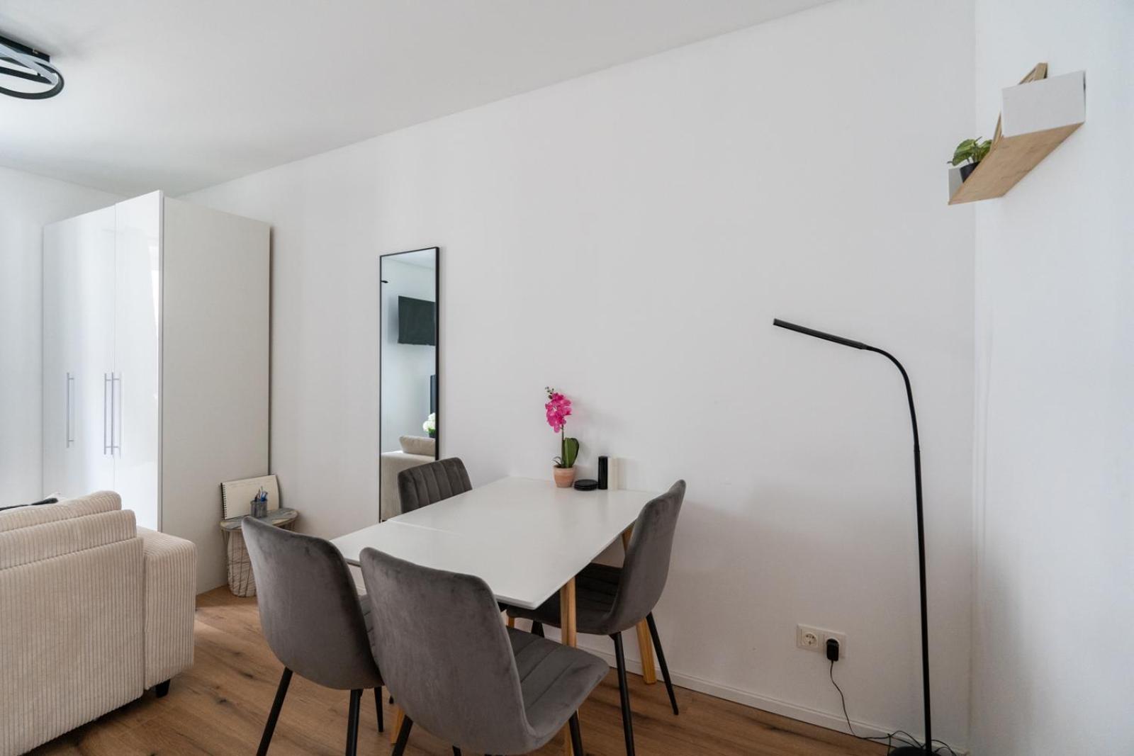 Ferienwohnung Wachau Oasis - Elegance With A Private Terrace Mautern an der Donau Exterior foto